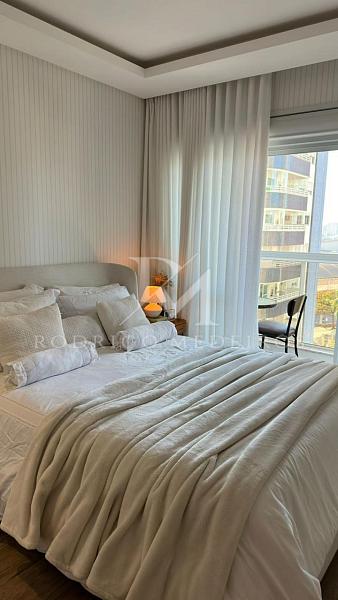 Apartamento mobiliado com 3 sutes no Kobrasol, So Jos