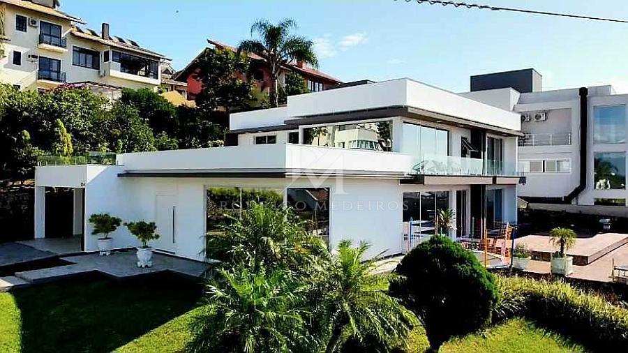 Casa de 4 sutes em condomnio fechado no Bosque das Manses, So Jos