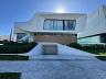 Casa de alto padro  venda em Jurer Internacional, Florianpolis, com piscina de borda infinita