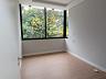 Quarto com Janela Casa em Palhoa