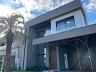 Casa  venda com 3 sutes, elevador e piscina privativa, alto padro
