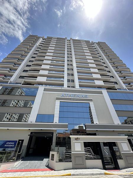Apartamento no Athenas Residence no bairro Campinas, So Jos