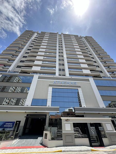 Apartamento no Athenas Residence no bairro Campinas, So Jos