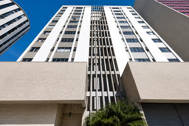 Excelente apartamento com 2 quartos no Centro de Curitiba! - Pronto para morar
